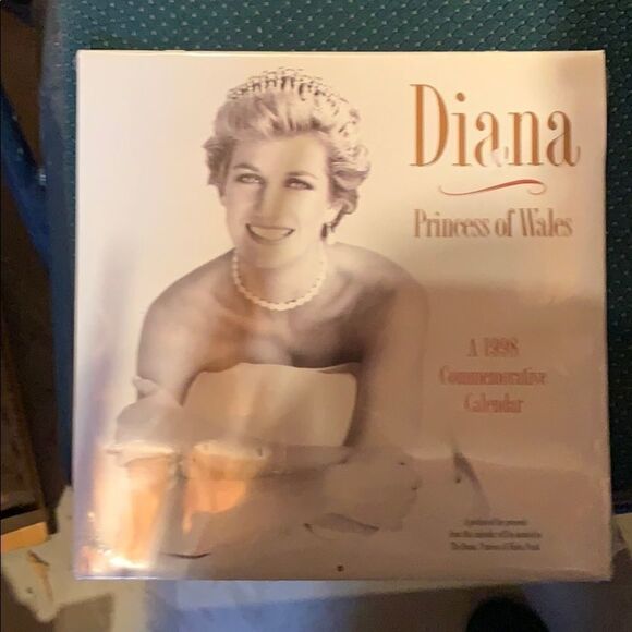 Lot of 5 Princess Diana Calendars NEW - Picture 5 of 5